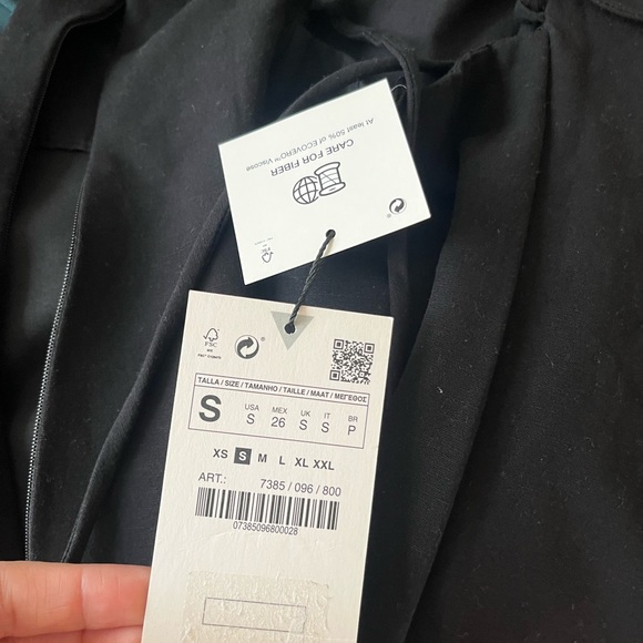 Zara dress - Picture 4 of 4